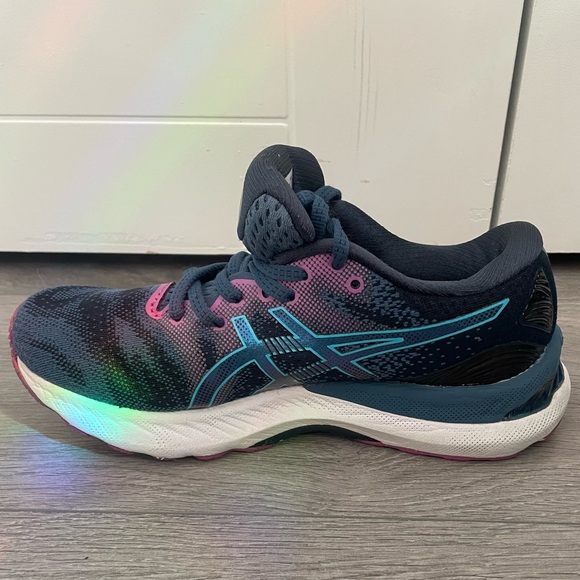 ASICS Running shoes Size 6 - Picture 3 of 7